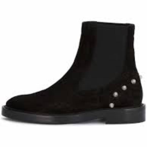 balenciaga flat boots